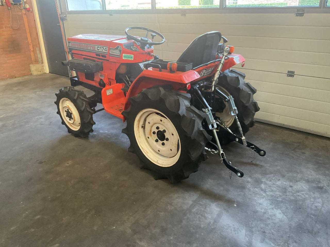 Hinomoto C 174 - Micro tracteur: photos 2 Hinomoto C 174 - Micro tracteur: photos 2