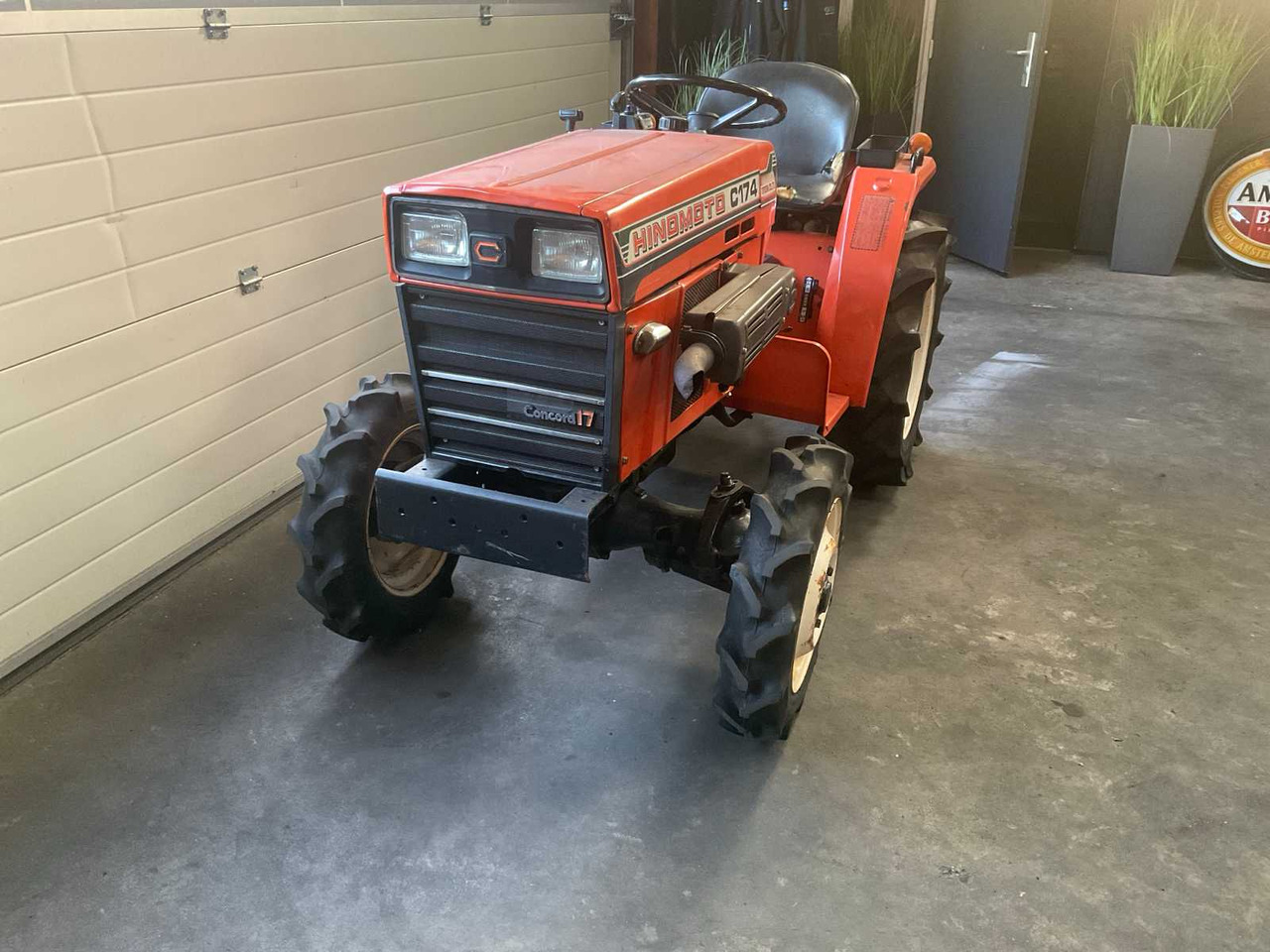 Hinomoto C 174 - Micro tracteur: photos 4 Hinomoto C 174 - Micro tracteur: photos 4