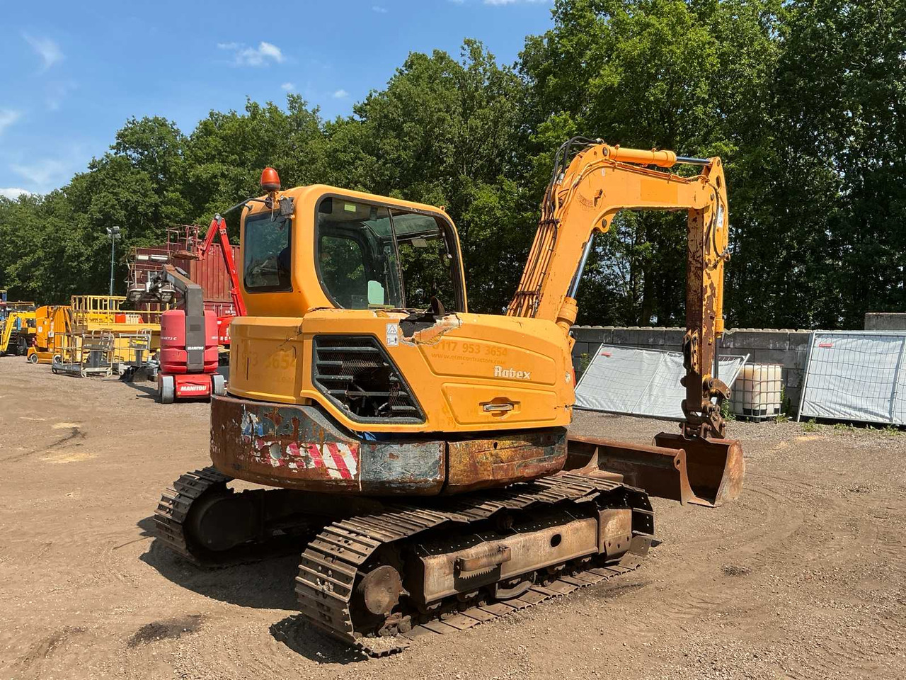 Hyundai Robex 80cr - Pelle sur chenille: photos 4 Hyundai Robex 80cr - Pelle sur chenille: photos 4