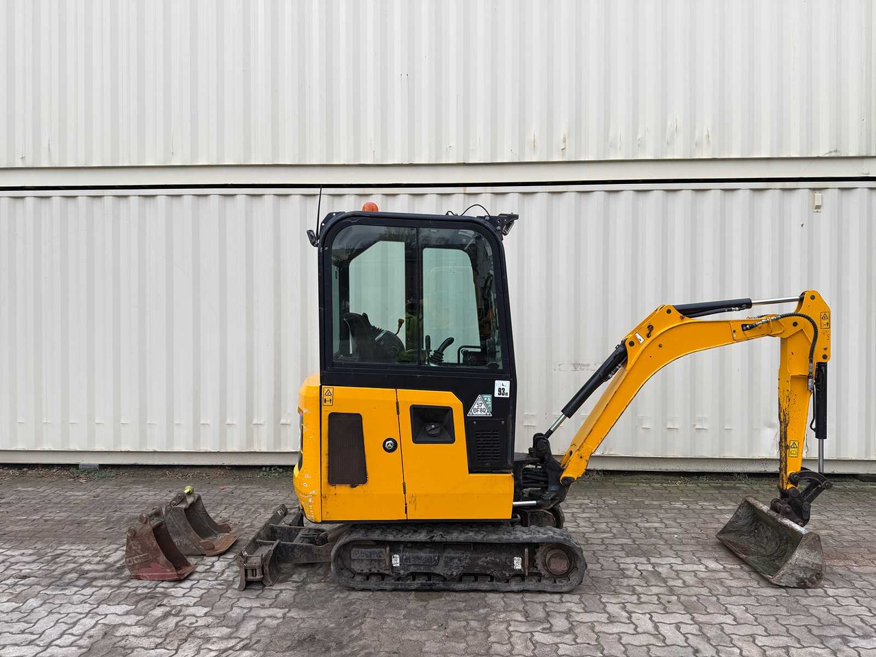 JCB - 16C-1 - 2022 - MINI EXCAVATOR - 3 X BUCKET - Mini pelle: photos 4 JCB - 16C-1 - 2022 - MINI EXCAVATOR - 3 X BUCKET - Mini pelle: photos 4