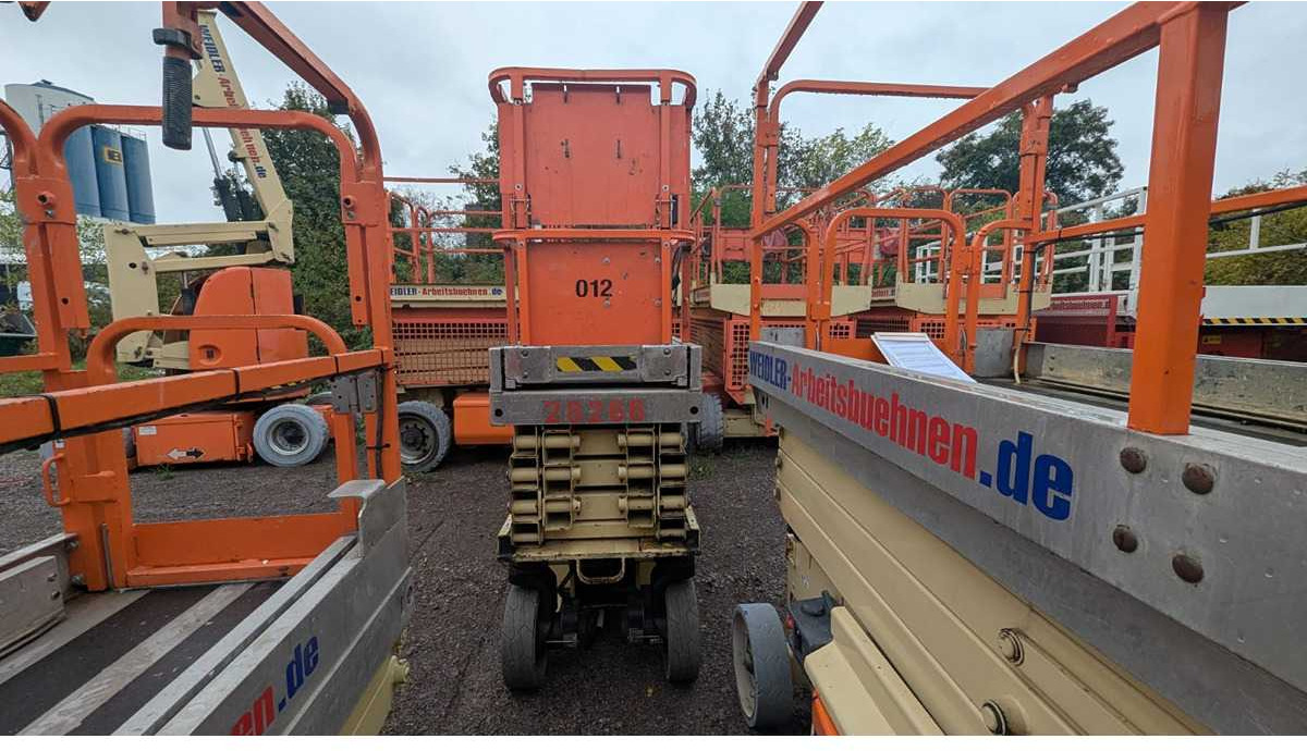 JLG 2630ES - Nacelle: photos 3 JLG 2630ES - Nacelle: photos 3