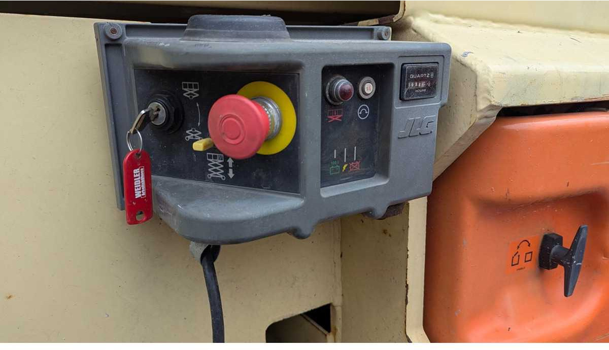 JLG 2646ES - Nacelle: photos 5 JLG 2646ES - Nacelle: photos 5