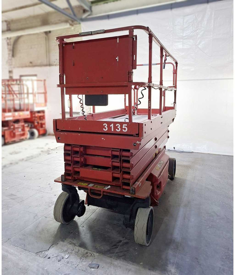 JLG 2646ES - Nacelle: photos 1 JLG 2646ES - Nacelle: photos 1