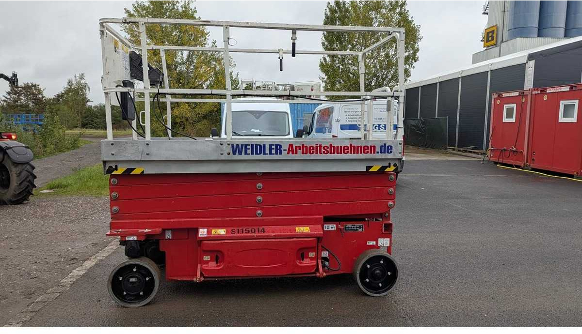 JLG 3246 ES - Nacelle: photos 4 JLG 3246 ES - Nacelle: photos 4