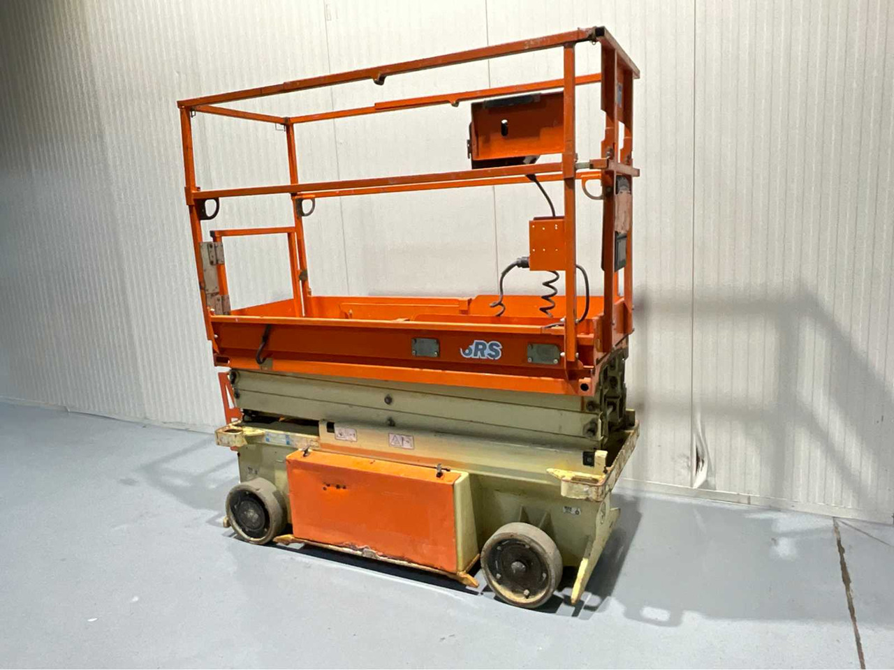 JLG 6RS - Nacelle: photos 3 JLG 6RS - Nacelle: photos 3