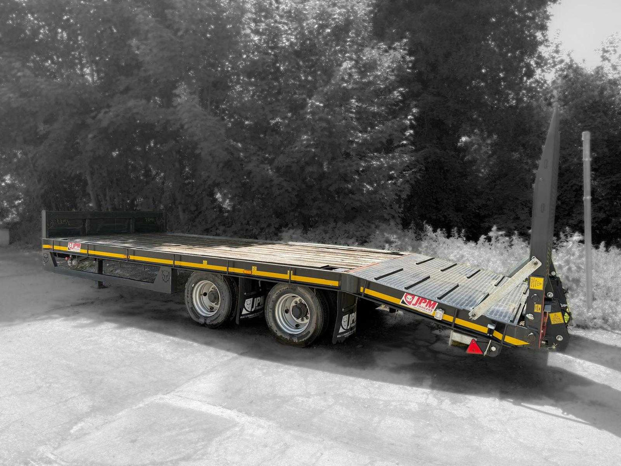 JMP TRAILERS - Remorque plateau agricole: photos 1 JMP TRAILERS - Remorque plateau agricole: photos 1