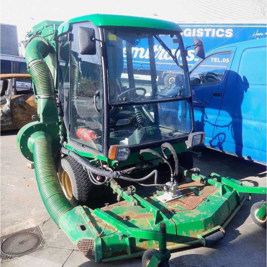 John Deere 1505 Series 4WD - Motofaucheuse: photos 1 John Deere 1505 Series 4WD - Motofaucheuse: photos 1