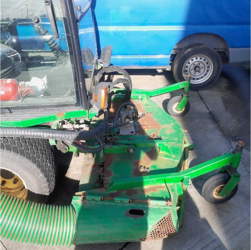 John Deere 1505 Series 4WD - Motofaucheuse: photos 2 John Deere 1505 Series 4WD - Motofaucheuse: photos 2