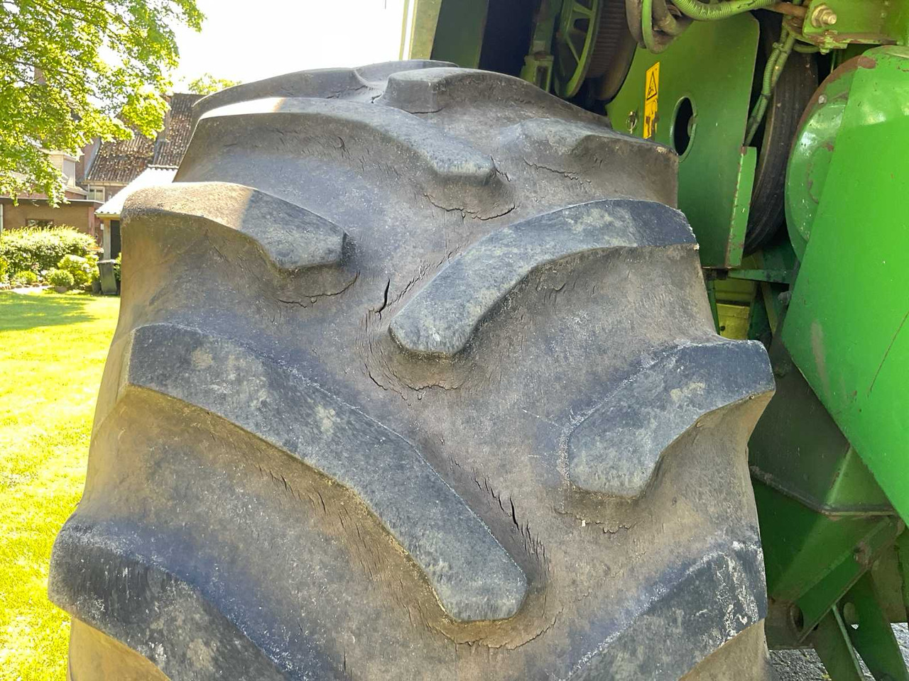 Moissonneuse-batteuse John Deere 2056: photos 11