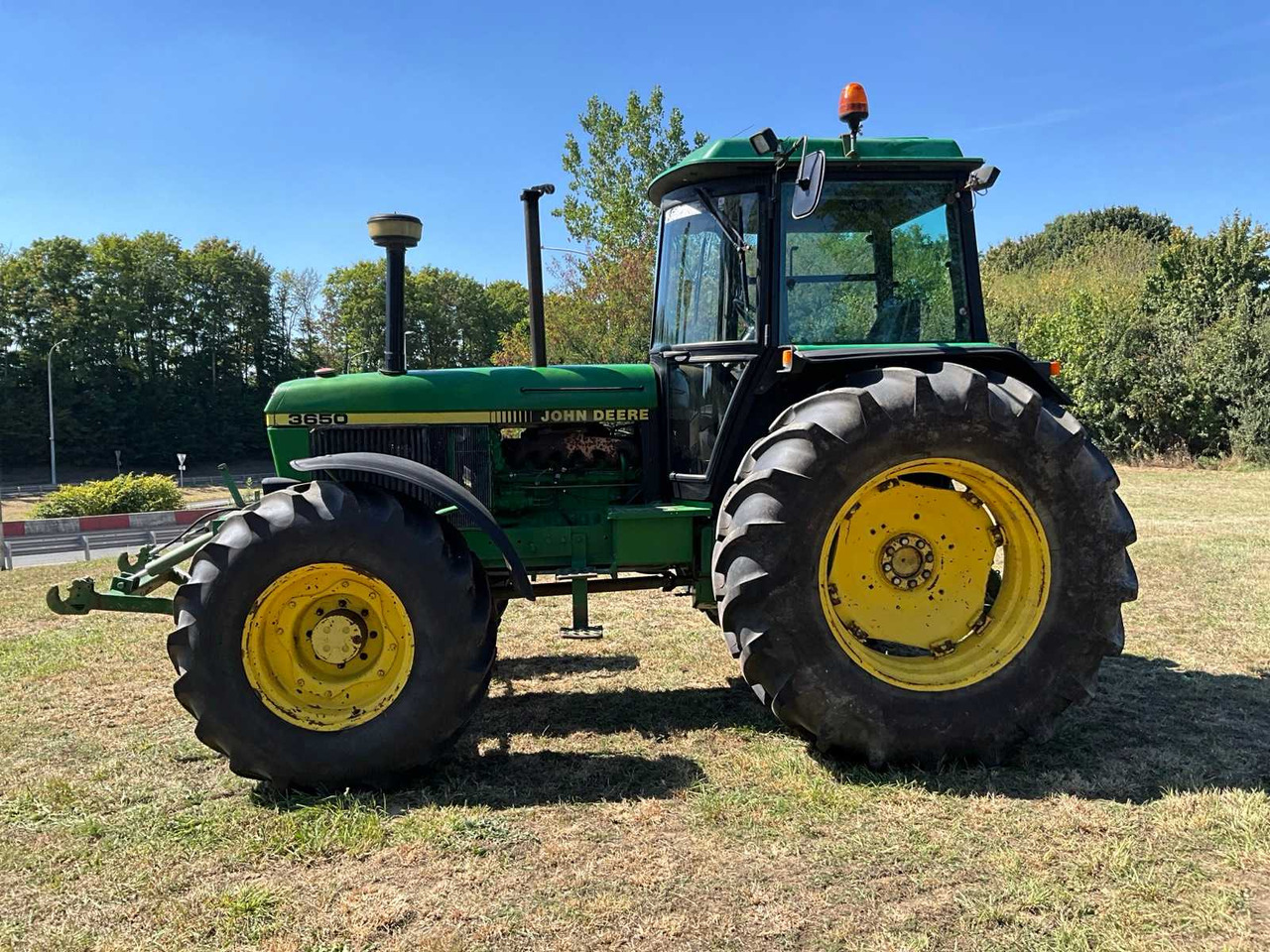 John Deere 3650 - Tracteur agricole: photos 2 John Deere 3650 - Tracteur agricole: photos 2