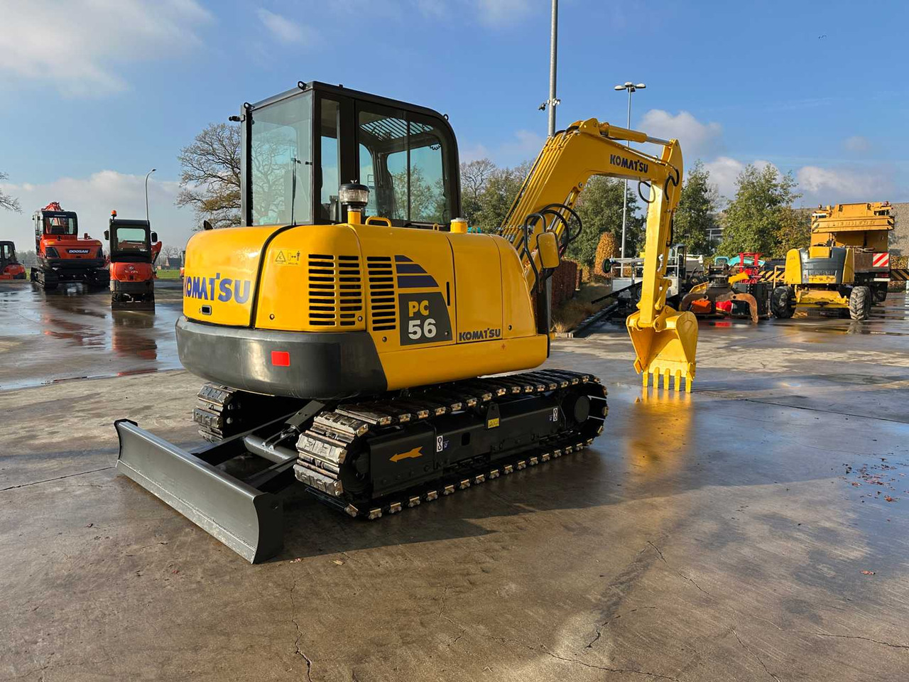 KOMATSU - PC56-7 - MIDI EXCAVATOR - Pelle: photos 4 KOMATSU - PC56-7 - MIDI EXCAVATOR - Pelle: photos 4
