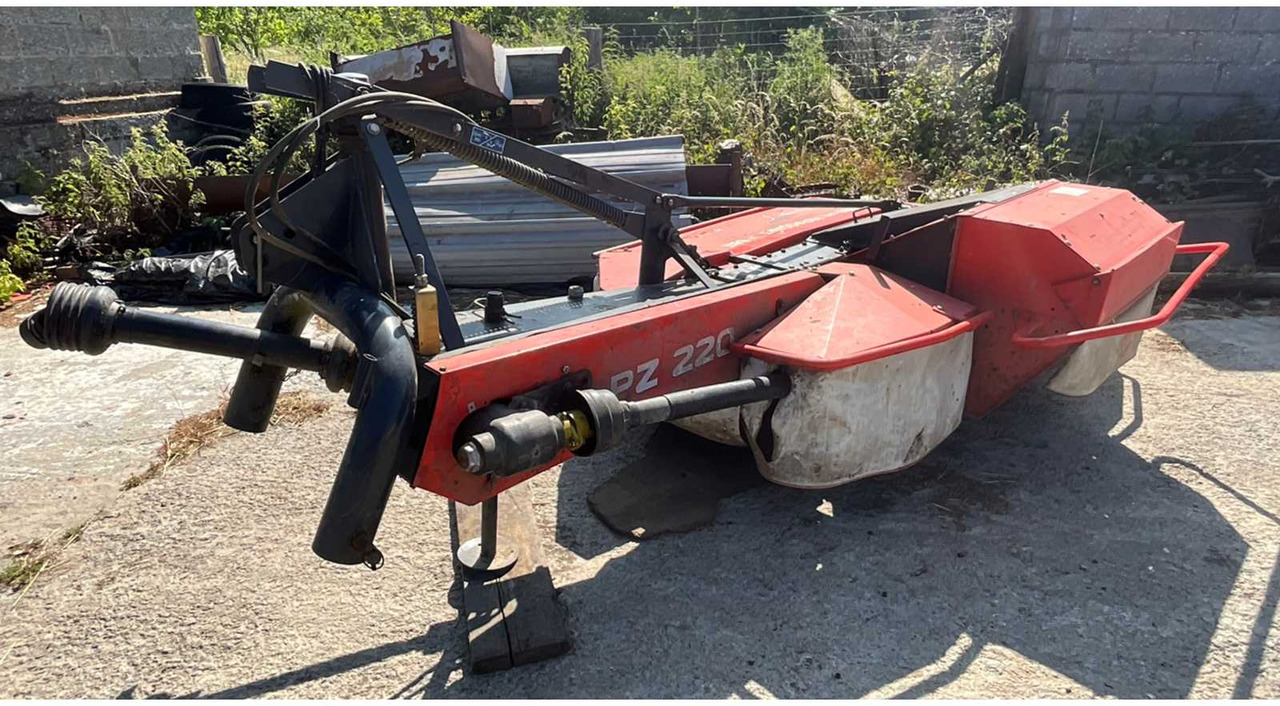 KUHN GMD 802 F-FF 2015 Disc Mower - Broyeur forestier: photos 1 KUHN GMD 802 F-FF 2015 Disc Mower - Broyeur forestier: photos 1