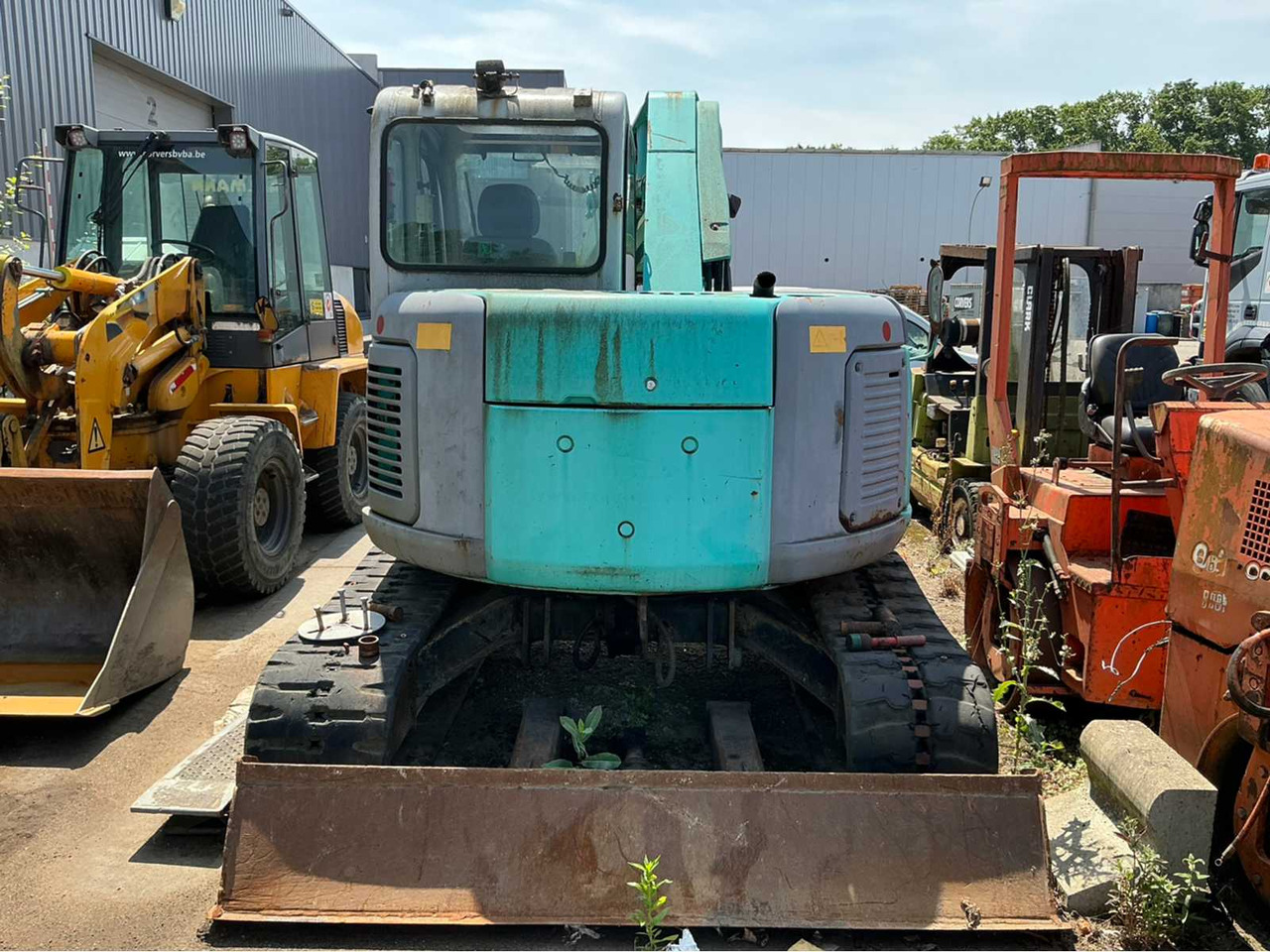 Kobelco JK70SR-1E - Pelle sur chenille: photos 3 Kobelco JK70SR-1E - Pelle sur chenille: photos 3