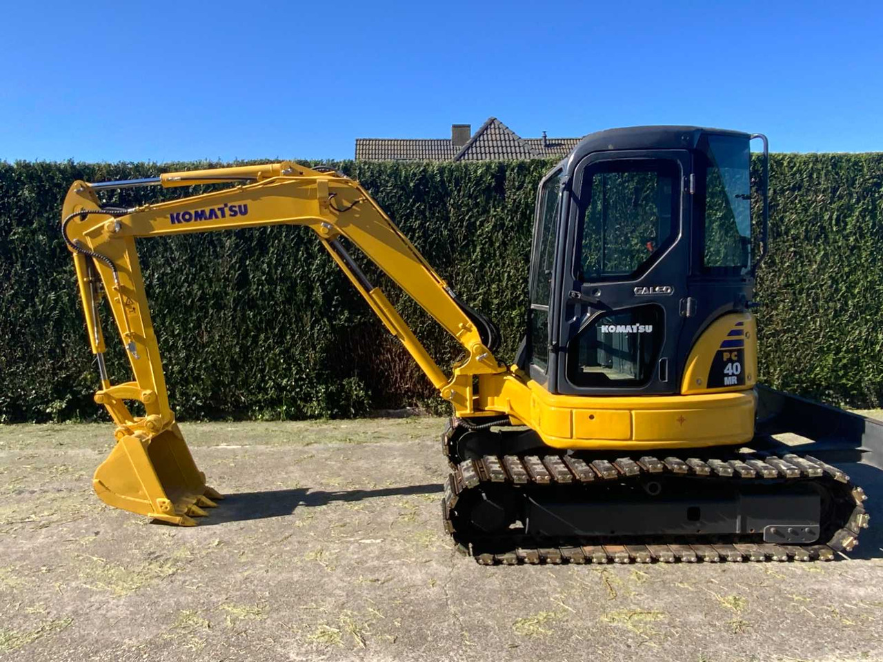 Komatsu PC40MR-3 - Pelle sur chenille: photos 3 Komatsu PC40MR-3 - Pelle sur chenille: photos 3