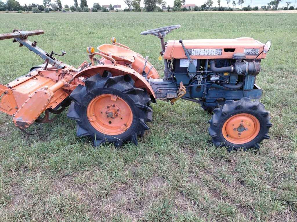Kubota B7000 - Micro tracteur: photos 3 Kubota B7000 - Micro tracteur: photos 3