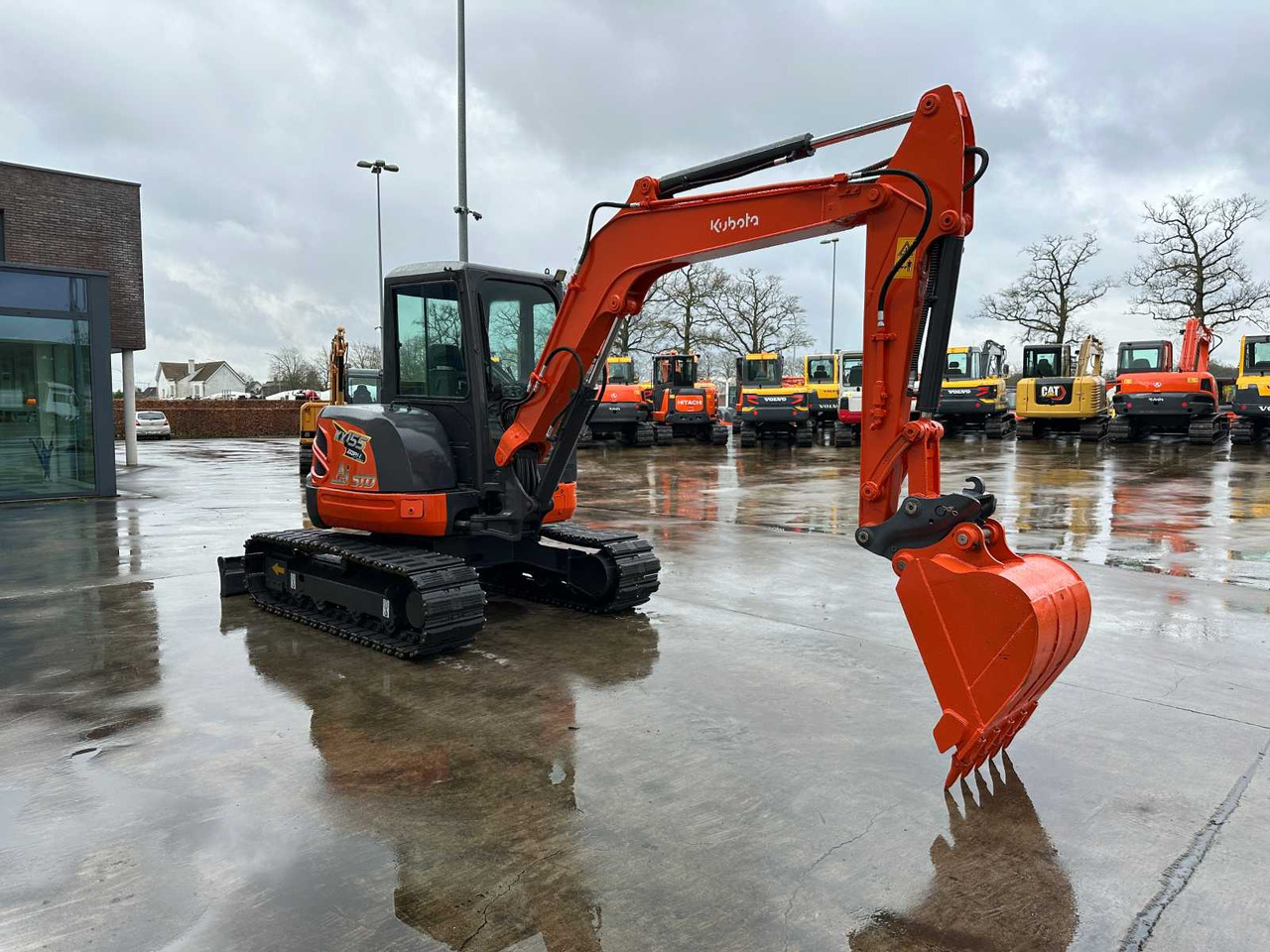 Kubota KX155-3SZ - Pelle sur chenille: photos 3 Kubota KX155-3SZ - Pelle sur chenille: photos 3