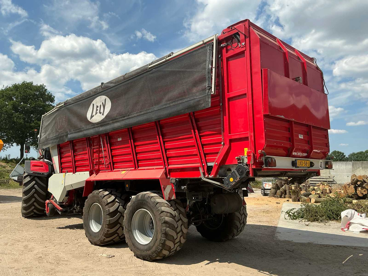 Lely Tigo XR75 - Autochargeuse: photos 3 Lely Tigo XR75 - Autochargeuse: photos 3