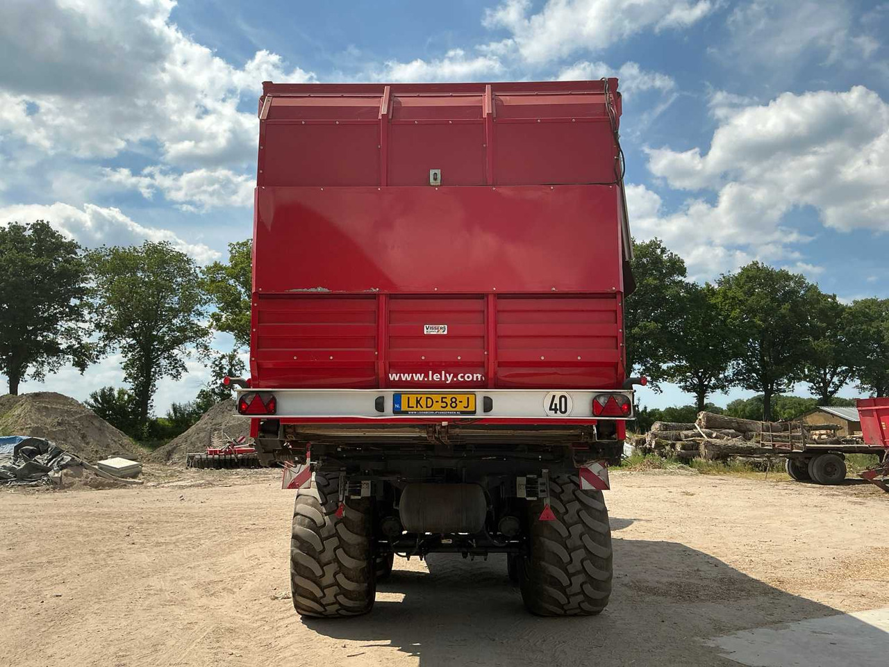 Lely Tigo XR75 - Autochargeuse: photos 4 Lely Tigo XR75 - Autochargeuse: photos 4