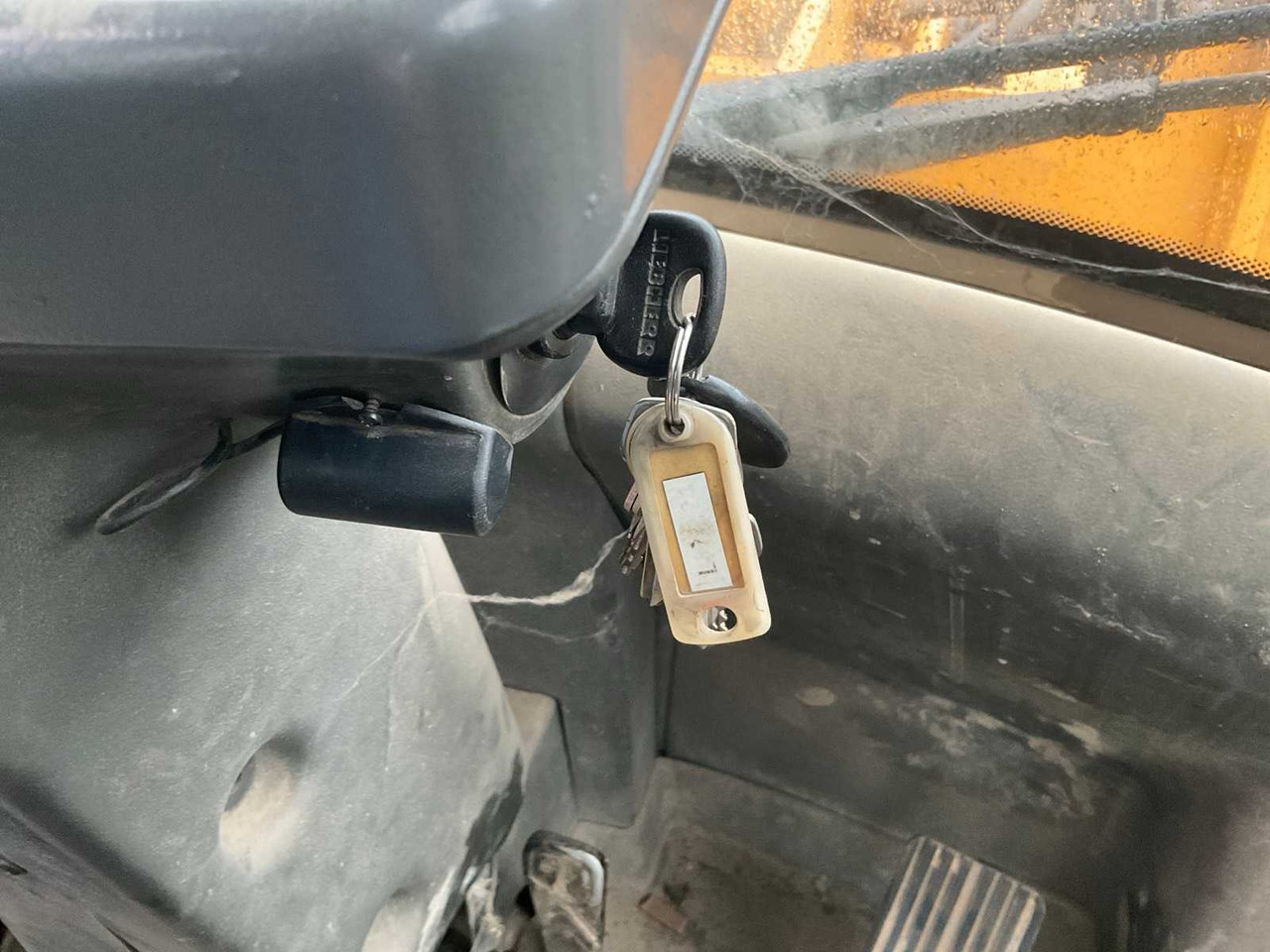 Chargeuse sur pneus Liebherr L524: photos 44