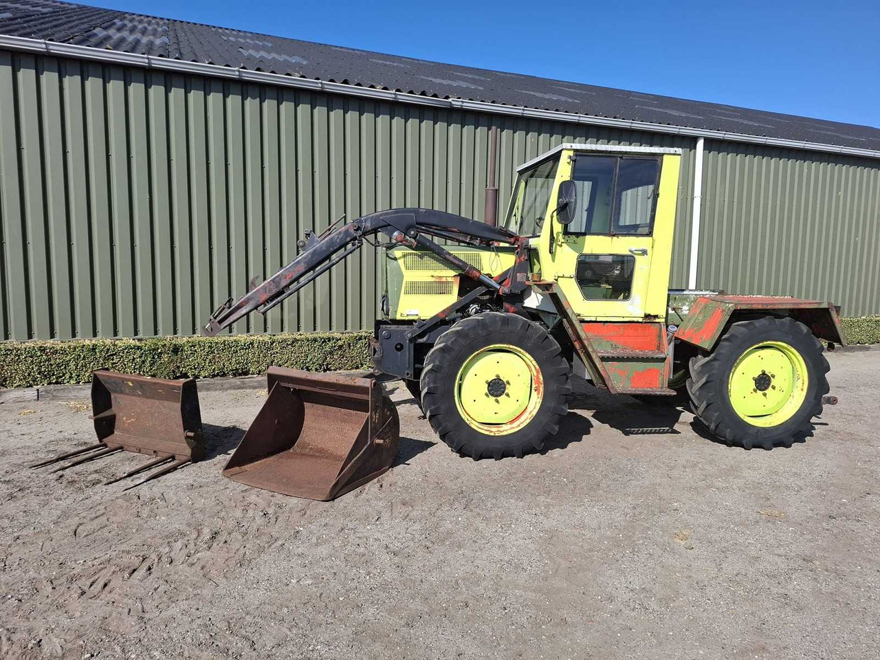 MB (MERCEDES BENZ) - TRAC 65/70 - ALL-WHEEL DRIVE FARM TRACTOR - Tracteur agricole: photos 5 MB (MERCEDES BENZ) - TRAC 65/70 - ALL-WHEEL DRIVE FARM TRACTOR - Tracteur agricole: photos 5