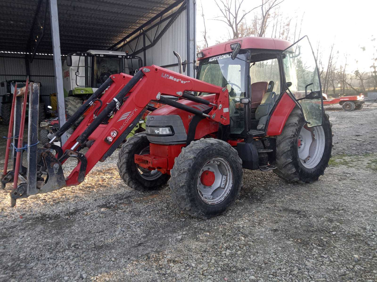 McCormick CX95 - Tracteur agricole: photos 1 McCormick CX95 - Tracteur agricole: photos 1