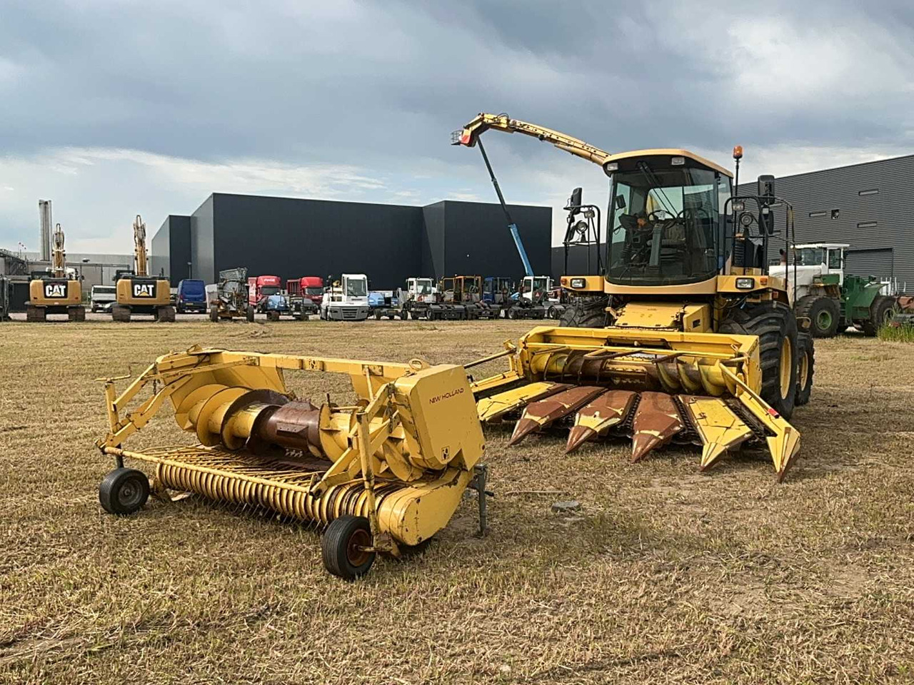 New holland FX450 - Ensileuse: photos 2 New holland FX450 - Ensileuse: photos 2