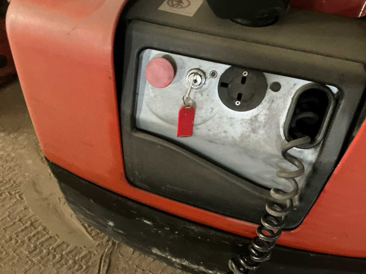 Chariot élévateur PUMP TRUCK (2X): photos 6 Chariot élévateur PUMP TRUCK (2X): photos 6