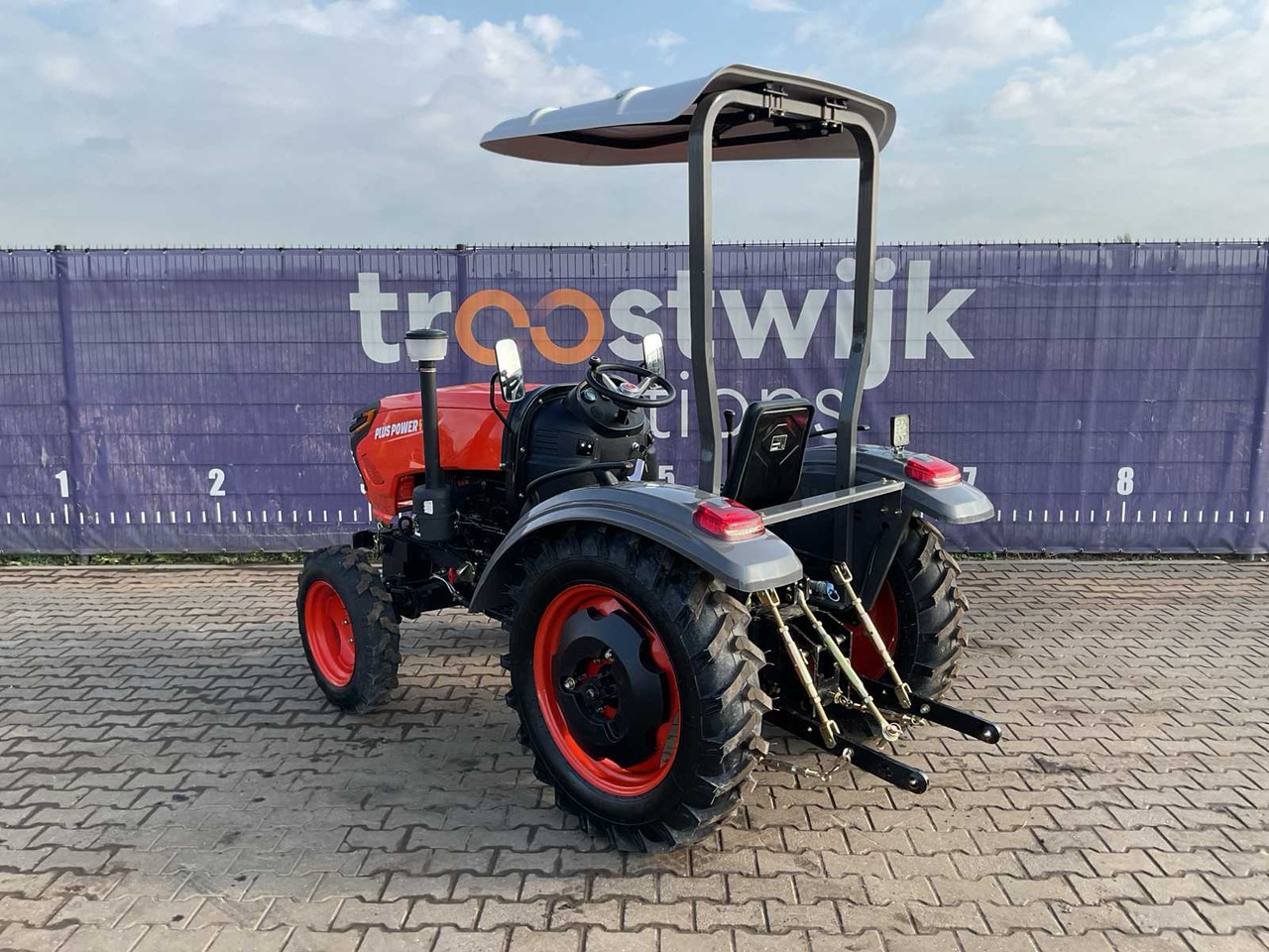 Plus power TT254 - Micro tracteur: photos 4 Plus power TT254 - Micro tracteur: photos 4