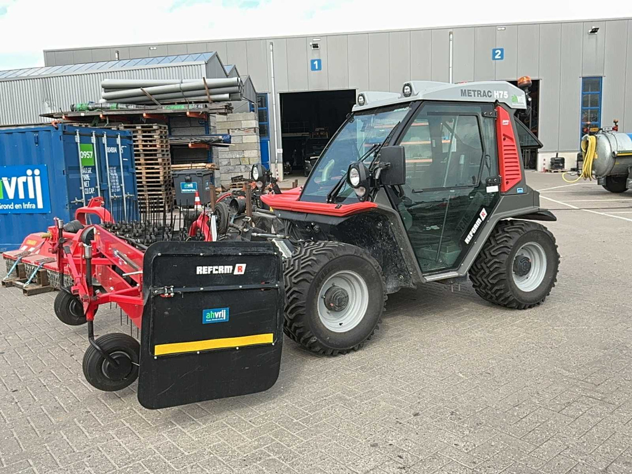 Reform Metrac H75 - Tracteur agricole: photos 1 Reform Metrac H75 - Tracteur agricole: photos 1