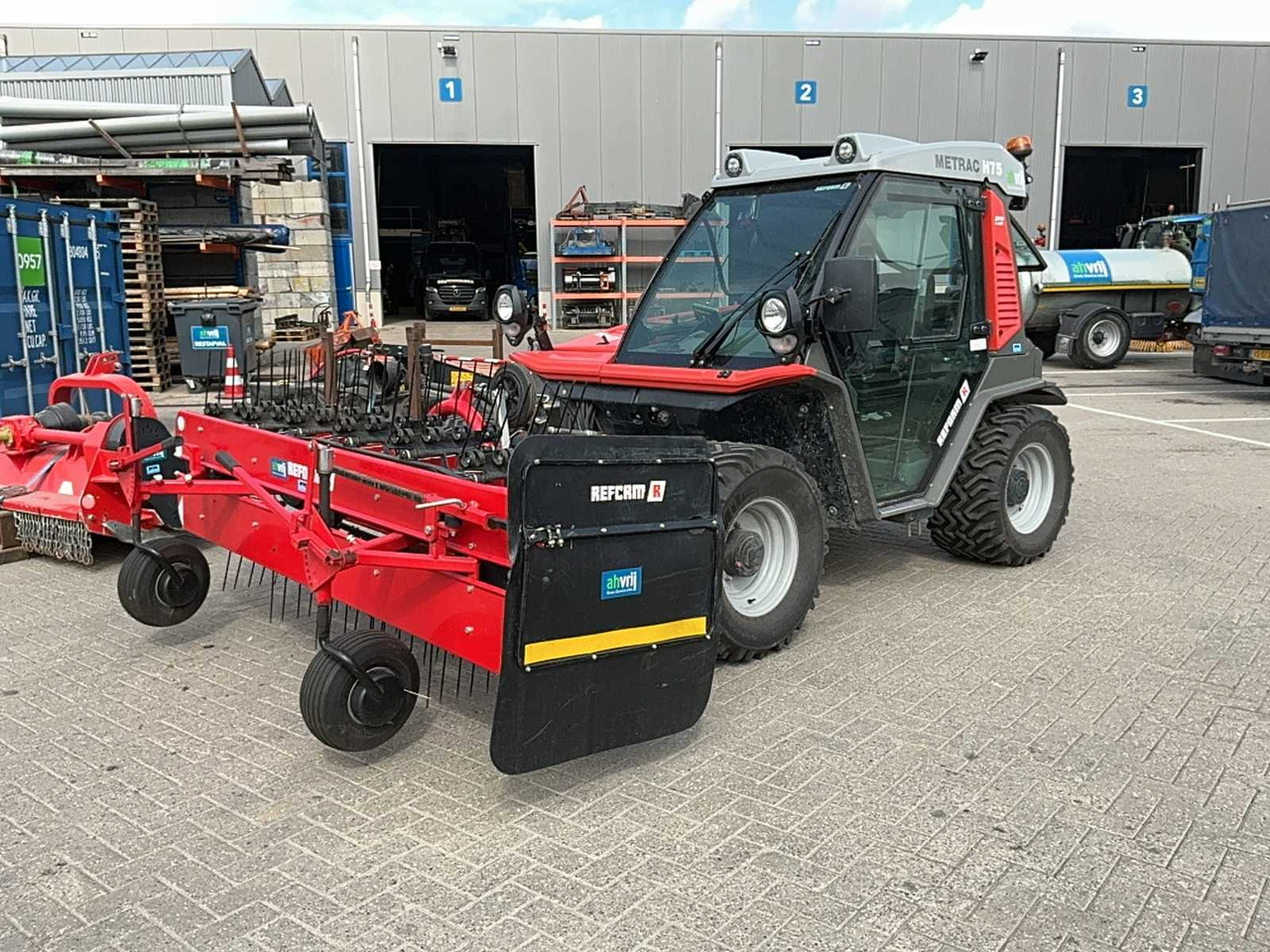 Reform Metrac H75 - Tracteur agricole: photos 2 Reform Metrac H75 - Tracteur agricole: photos 2