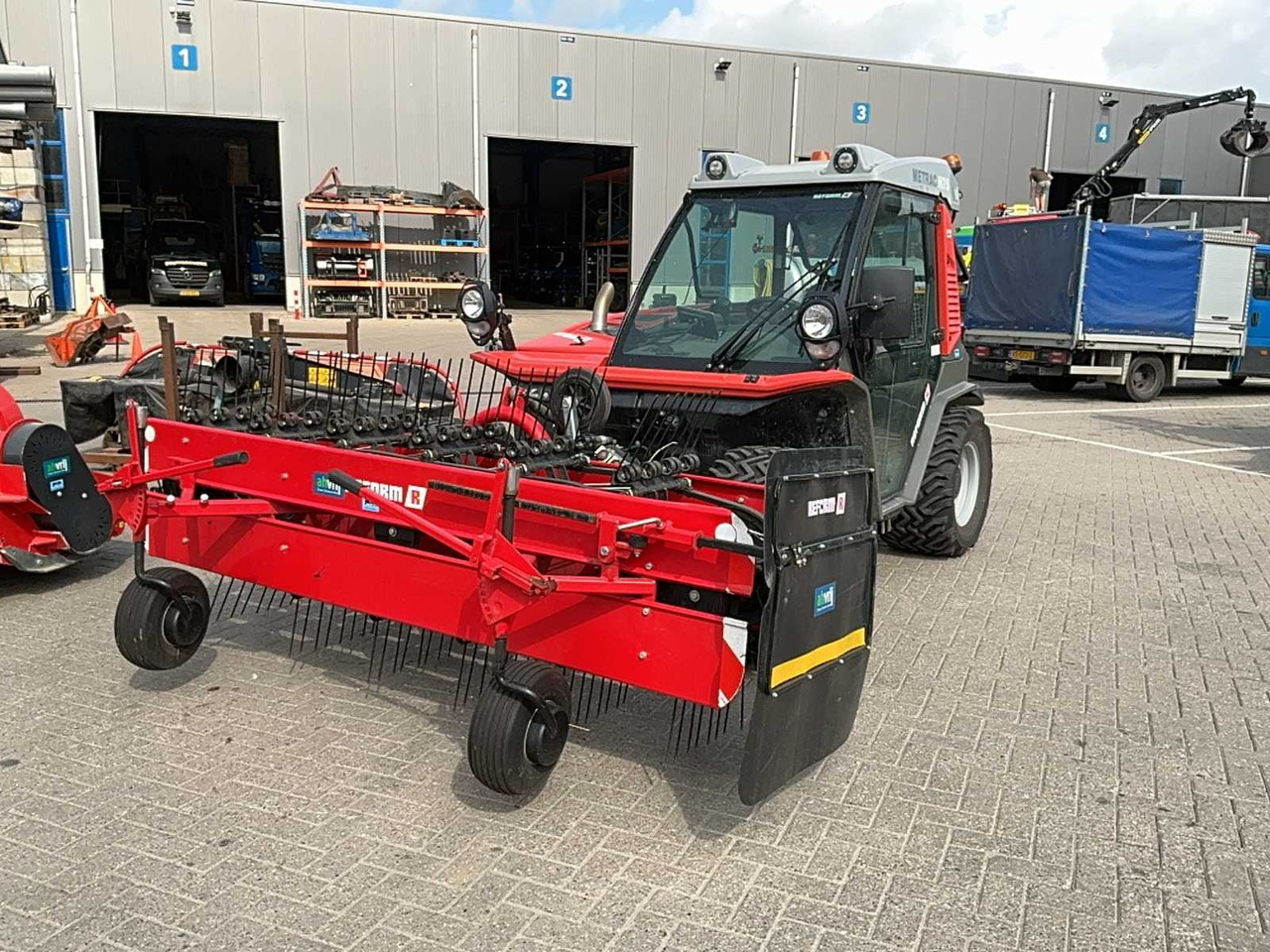 Reform Metrac H75 - Tracteur agricole: photos 3 Reform Metrac H75 - Tracteur agricole: photos 3