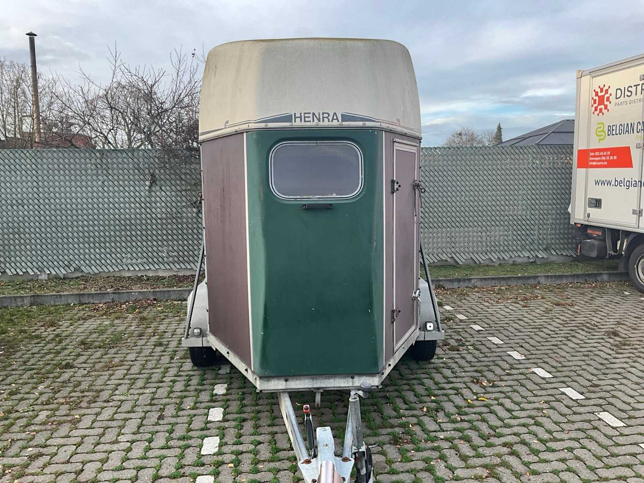 1994 HENRA TRAILER HORSE TRAILER - Remorque: photos 2 1994 HENRA TRAILER HORSE TRAILER - Remorque: photos 2