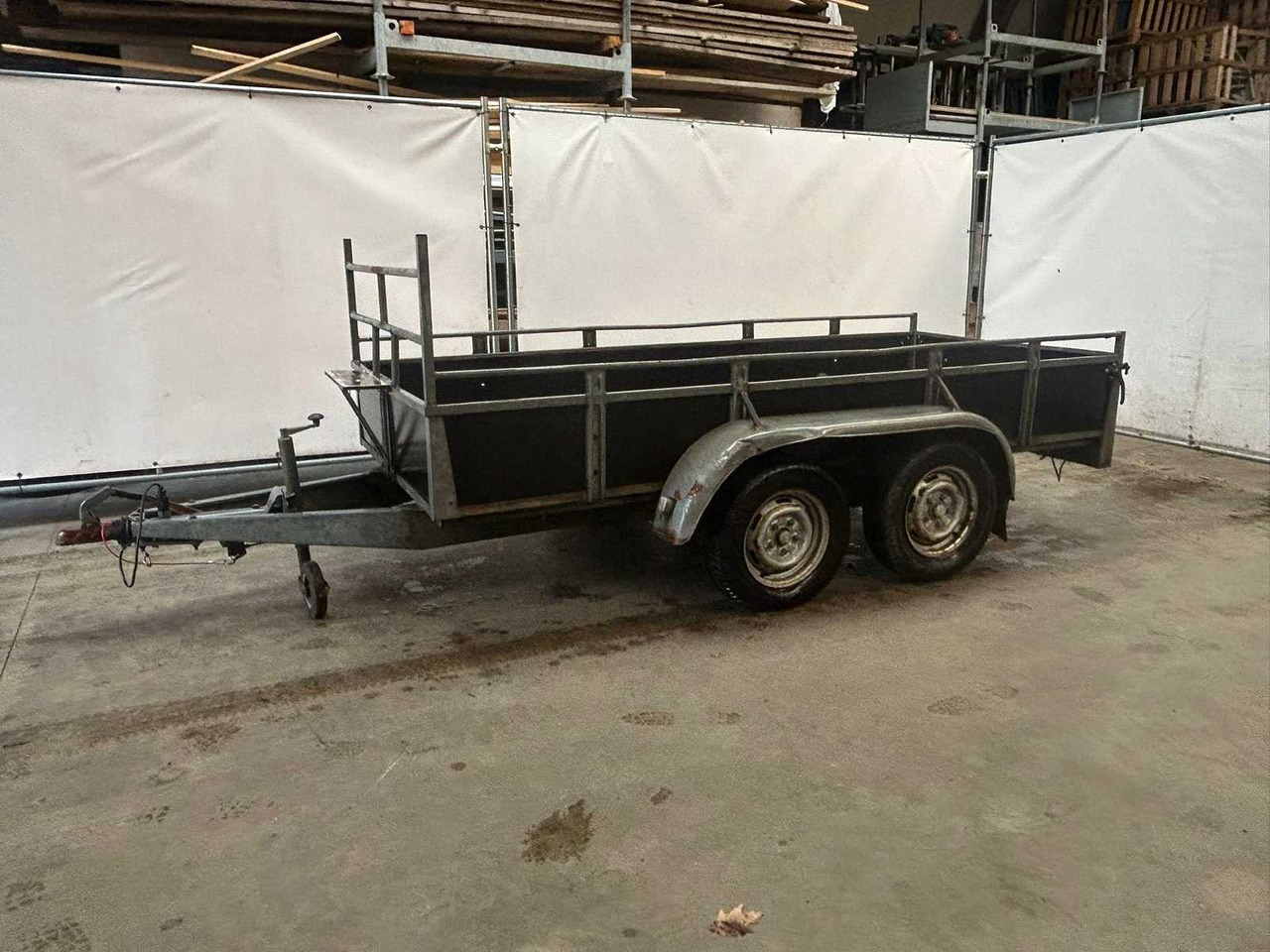 SARIS TRAILER - Remorque: photos 1 SARIS TRAILER - Remorque: photos 1