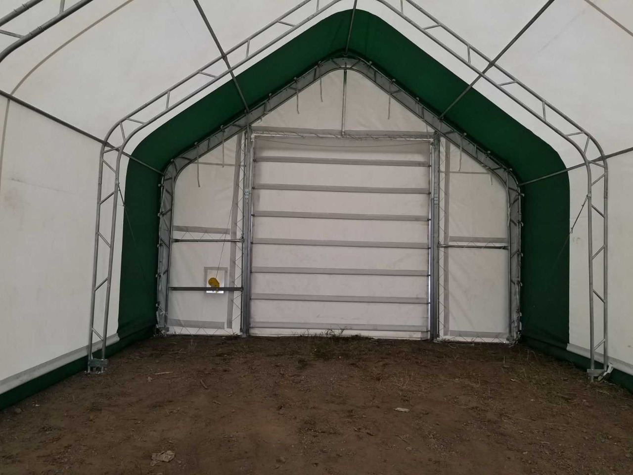 Rhino-Cross-Shelter 406021DP 18,3x12,2x6,4 m - Cuve de stockage: photos 3 Rhino-Cross-Shelter 406021DP 18,3x12,2x6,4 m - Cuve de stockage: photos 3