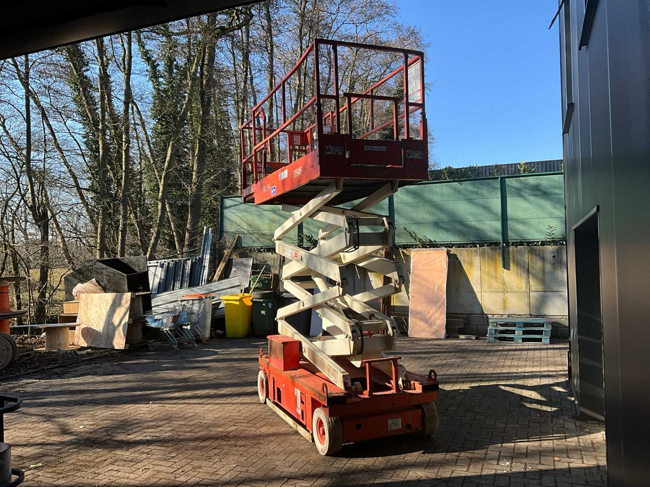 SNORKEL S2545 AERIAL PLATFORM - Nacelle: photos 3 SNORKEL S2545 AERIAL PLATFORM - Nacelle: photos 3