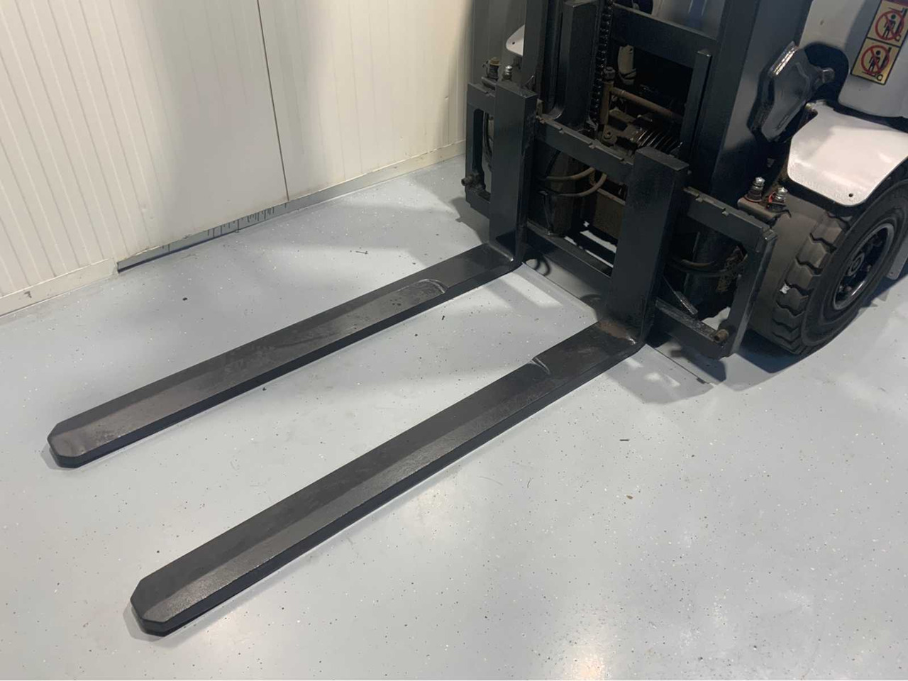 STILL RX60-25 - 2500KG LIFTING CAPACITY - 3865 HOURS - FORKLIFT - Chariot élévateur: photos 4 STILL RX60-25 - 2500KG LIFTING CAPACITY - 3865 HOURS - FORKLIFT - Chariot élévateur: photos 4