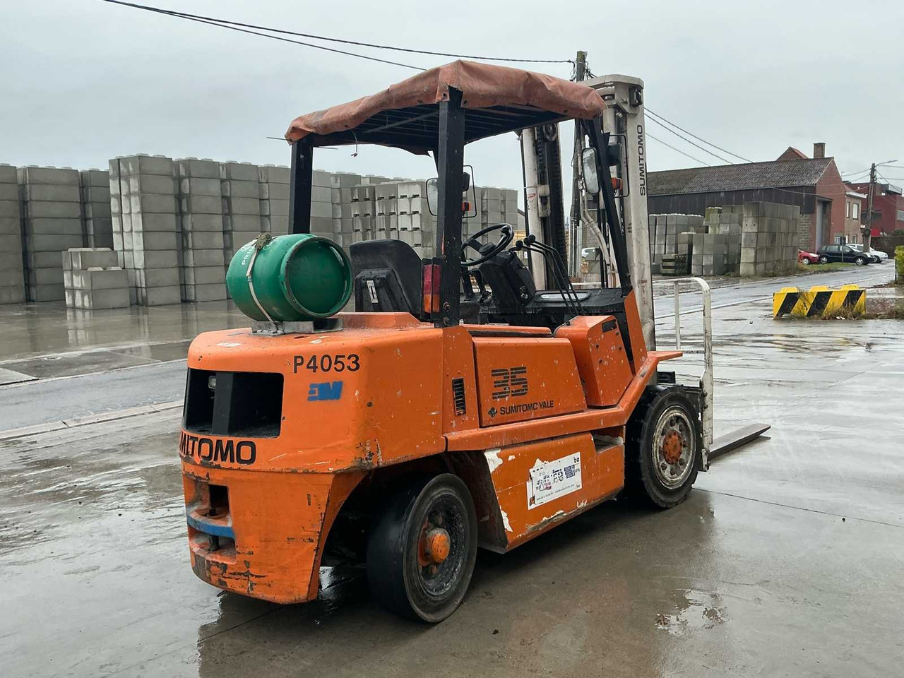 SUMITOMO YALE 35 (22-FL35P VII) FORKLIFT - Chariot élévateur: photos 4 SUMITOMO YALE 35 (22-FL35P VII) FORKLIFT - Chariot élévateur: photos 4