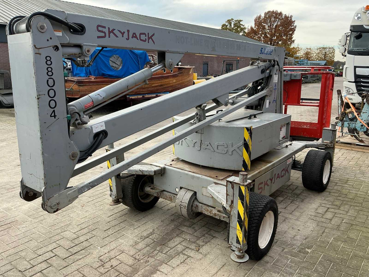 Skyjack 2002 SKYJACK SJLB32 ELECTRIC BOOM LIFT - Nacelle: photos 4 Skyjack 2002 SKYJACK SJLB32 ELECTRIC BOOM LIFT - Nacelle: photos 4