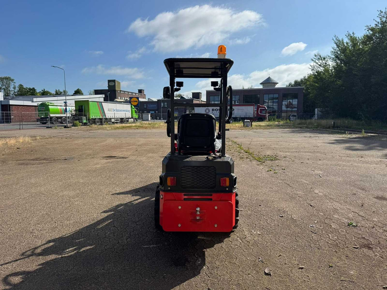 Stahlworks R906 - Chargeuse sur pneus: photos 4 Stahlworks R906 - Chargeuse sur pneus: photos 4