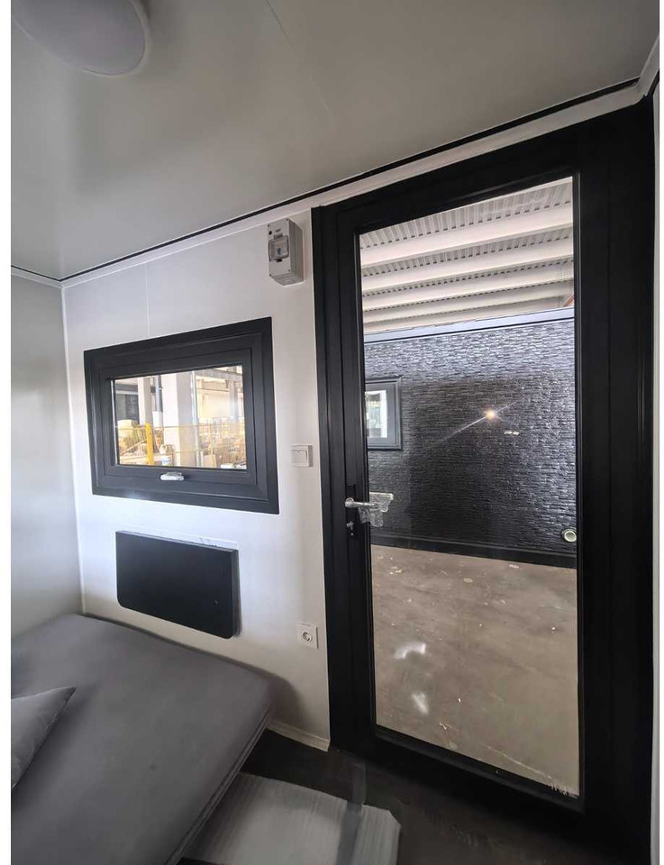 Stahlworks Tiny house - Conteneur comme habitat: photos 3 Stahlworks Tiny house - Conteneur comme habitat: photos 3