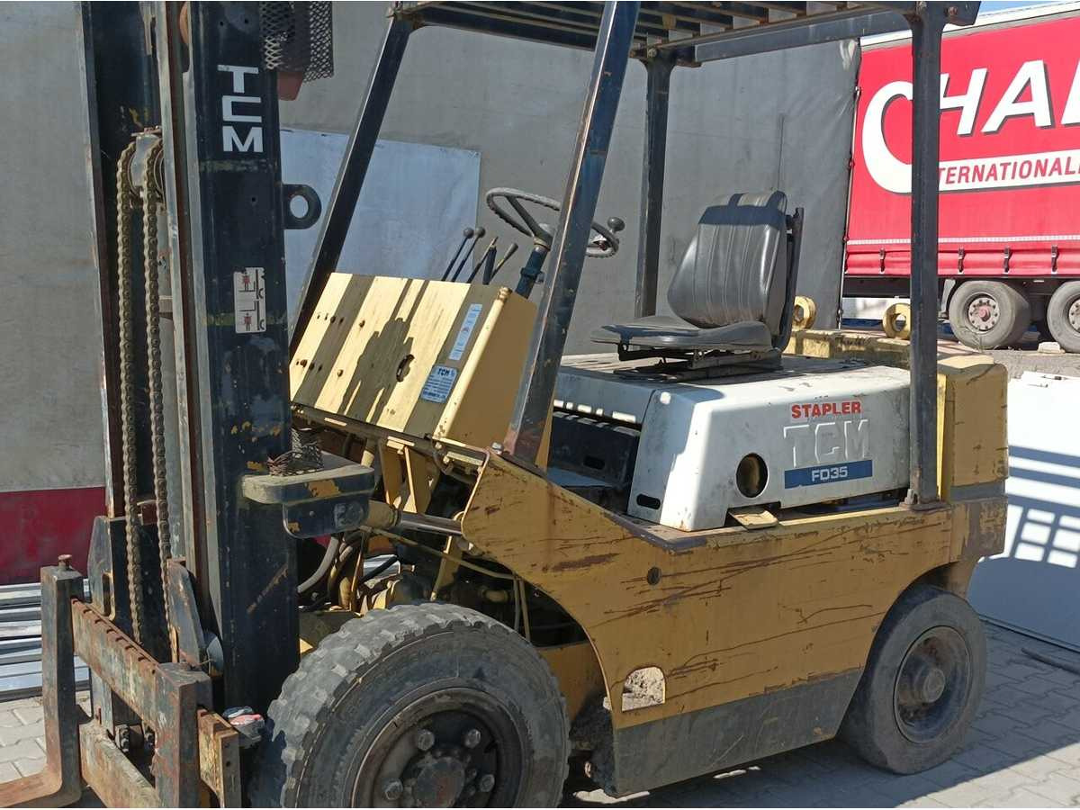TCM FD35Z3 FORKLIFT TRUCKS - Chariot élévateur: photos 3 TCM FD35Z3 FORKLIFT TRUCKS - Chariot élévateur: photos 3