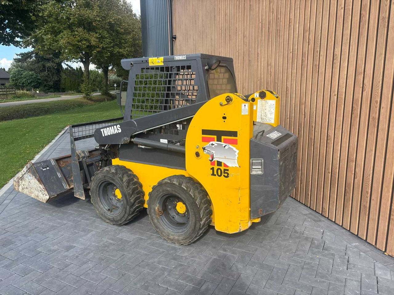 THOMAS - T105 - SKID STEER LOADER - Chargeuse compacte sur chenilles: photos 4 THOMAS - T105 - SKID STEER LOADER - Chargeuse compacte sur chenilles: photos 4