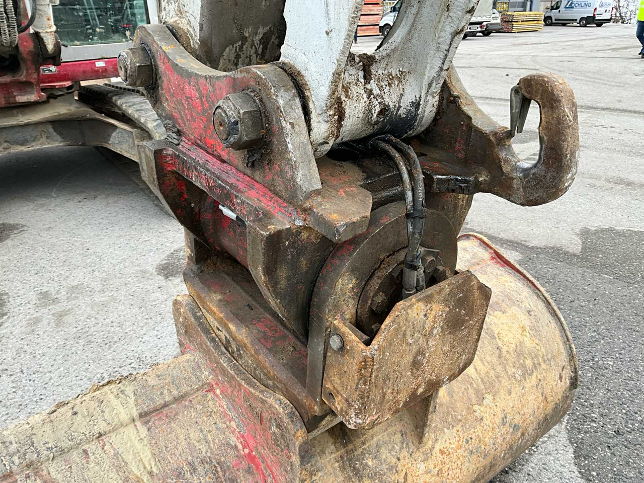 Pelle sur chenille Takeuchi TB1140: photos 22
