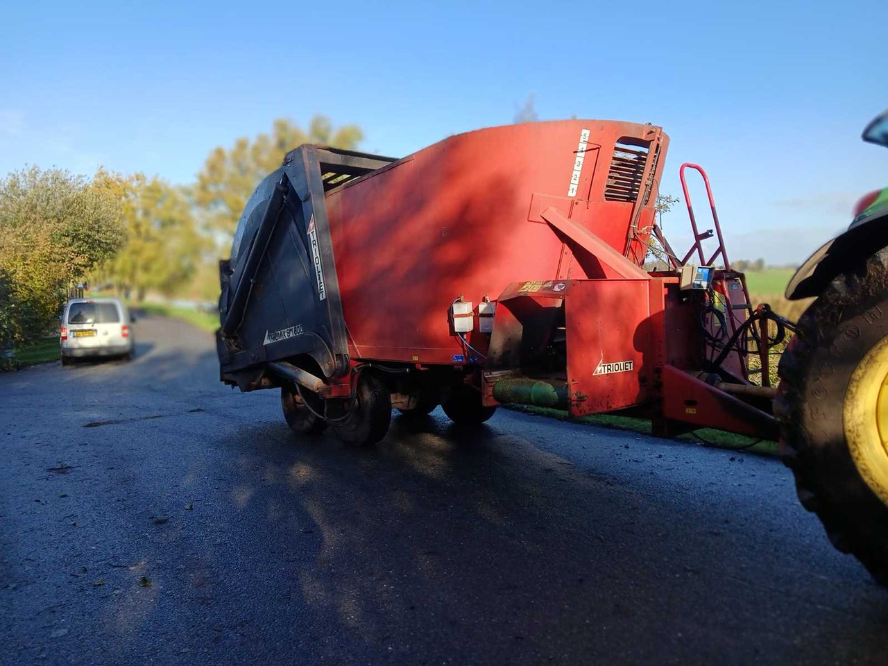 Trioliet TM-2-S-1600 - Mélangeuse: photos 2 Trioliet TM-2-S-1600 - Mélangeuse: photos 2