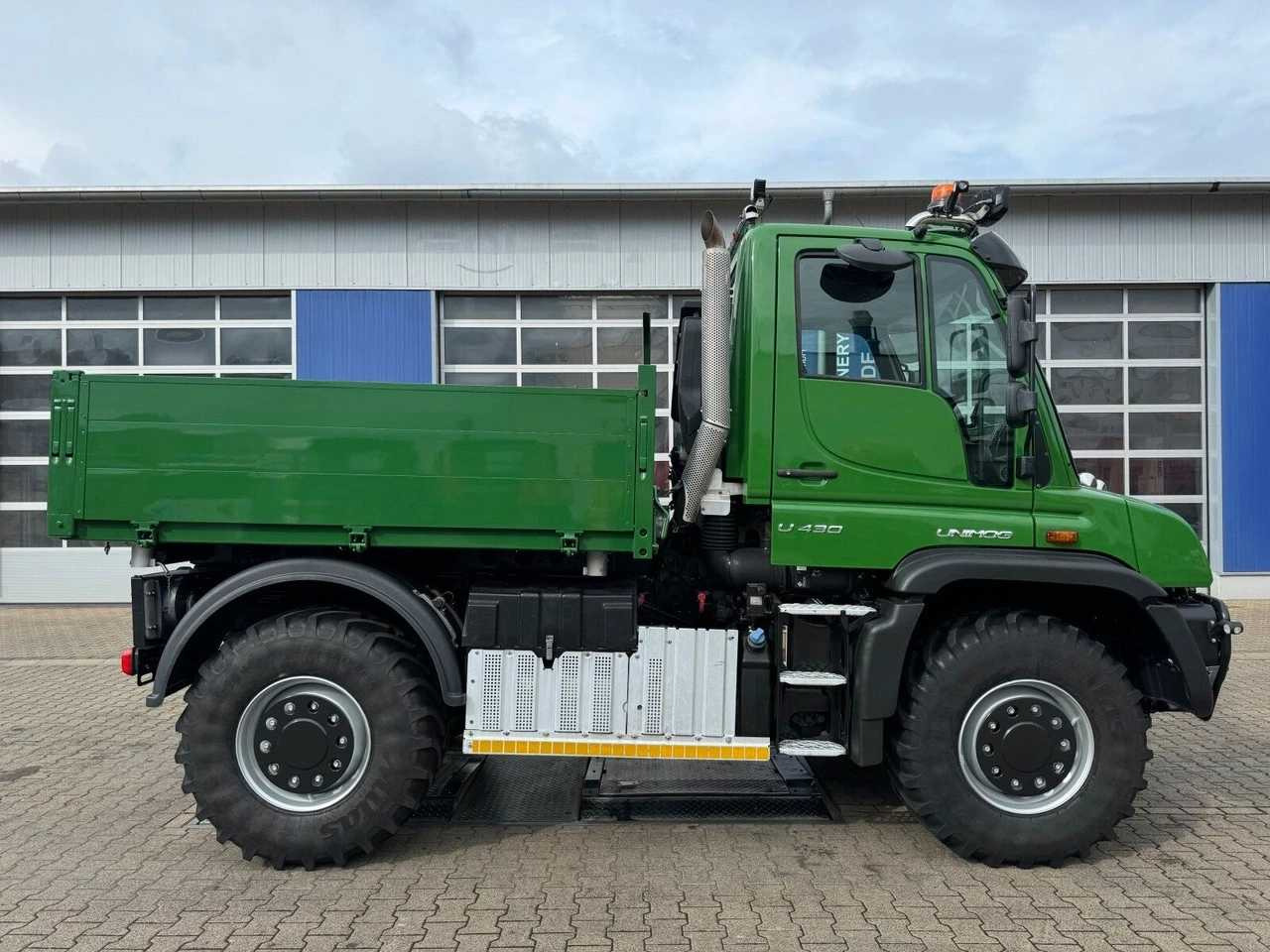 UNIMOG - 2018 - U430 - DUMPER - Mini tombereau: photos 3 UNIMOG - 2018 - U430 - DUMPER - Mini tombereau: photos 3