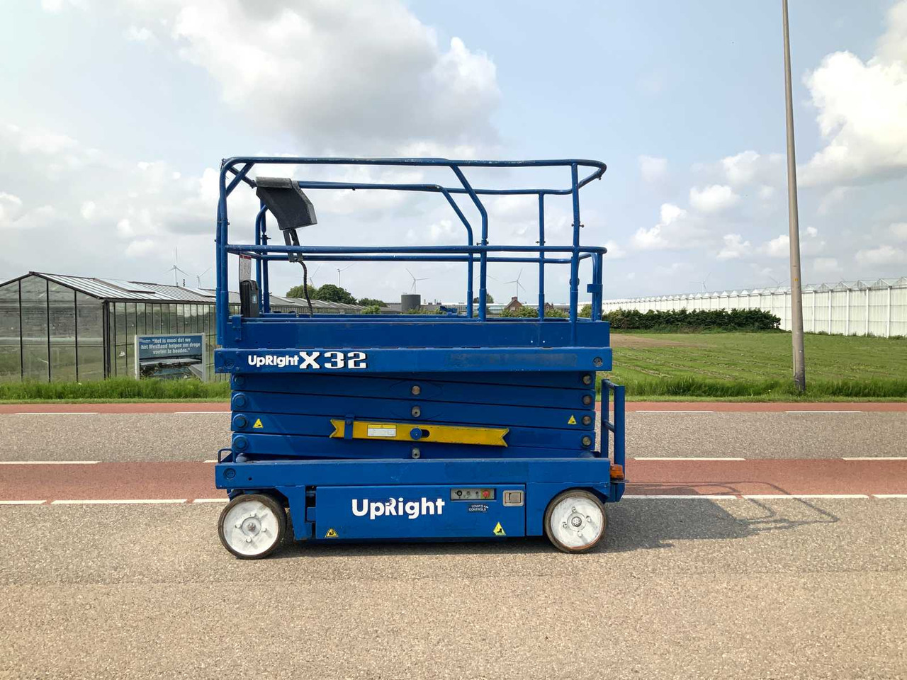Upright X32 - Nacelle: photos 2 Upright X32 - Nacelle: photos 2