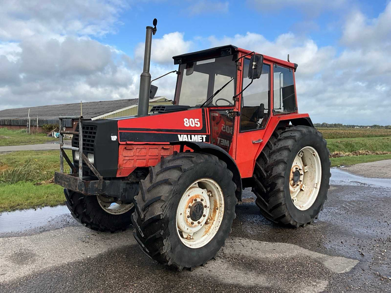 Valmet 805 - Tracteur agricole: photos 1 Valmet 805 - Tracteur agricole: photos 1