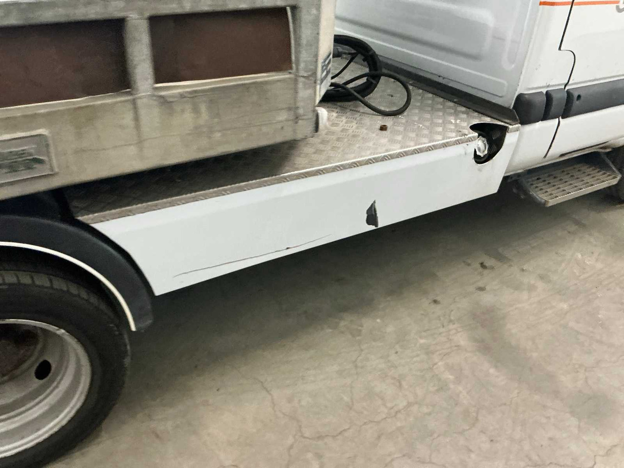 RENAULT MASCOTT 2007 BE TRACTOR COMMERCIAL VEHICLE - Véhicule utilitaire: photos 5 RENAULT MASCOTT 2007 BE TRACTOR COMMERCIAL VEHICLE - Véhicule utilitaire: photos 5