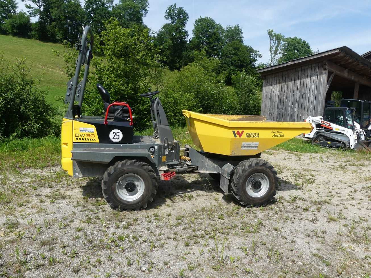Wacker Neuson D25-02 DW 30 - Benne agricole: photos 5 Wacker Neuson D25-02 DW 30 - Benne agricole: photos 5