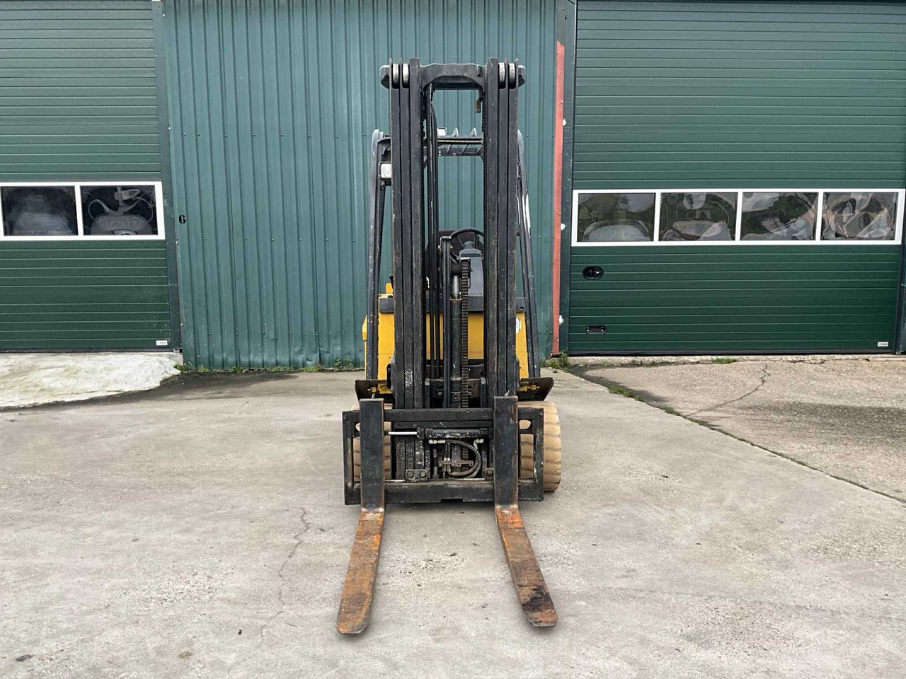 YALE ERP 30ALF FORKLIFT - Chariot élévateur: photos 3 YALE ERP 30ALF FORKLIFT - Chariot élévateur: photos 3